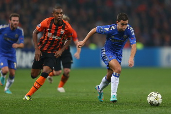 Фернандиньо в матче против Челси, Getty Images