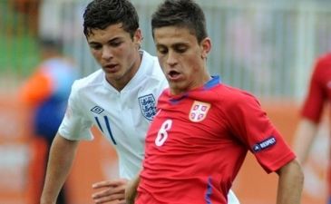 Мелег против англичан, фото uefa.com
