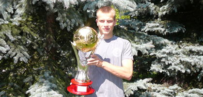 Олег с трофеем