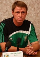 Олег Кононов